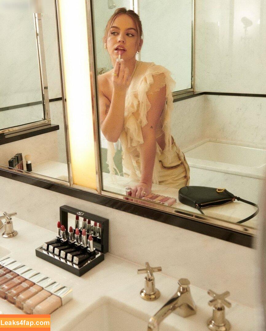 Emma Brooks / emma_brooks / emmabrooks leaked photo photo #1668