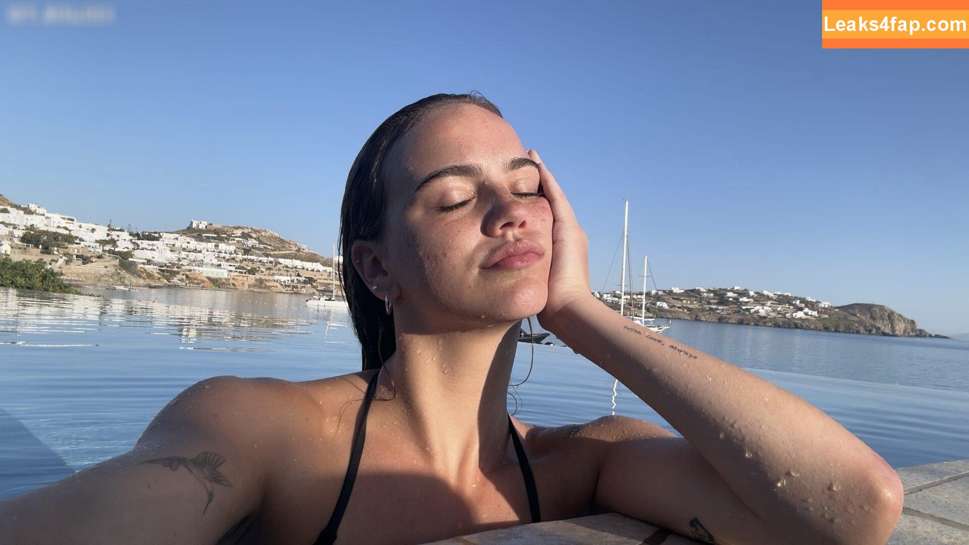 Emma Brooks / emma_brooks / emmabrooks leaked photo photo #1697