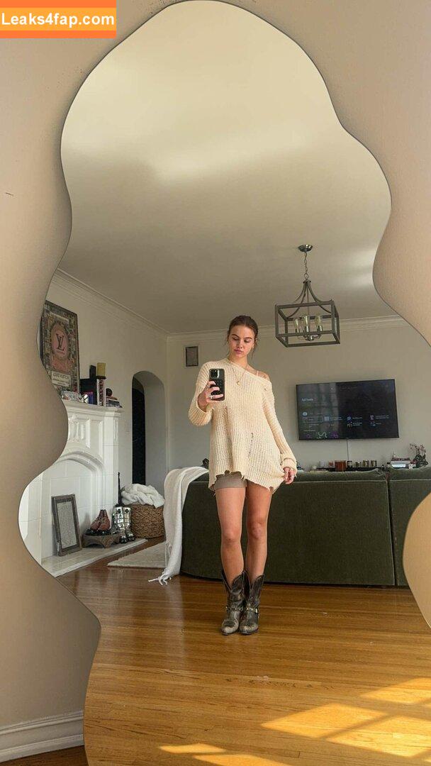 Emma Brooks / emma_brooks / emmabrooks leaked photo photo #1942