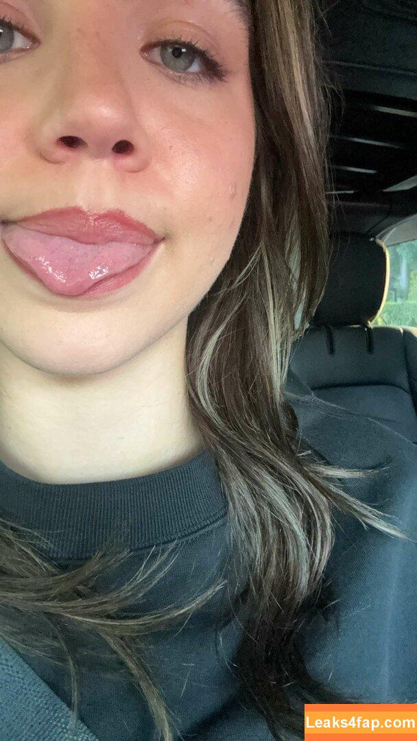 Emma Brooks / emma_brooks / emmabrooks leaked photo photo #1971