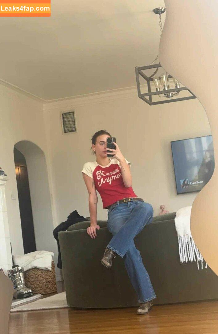 Emma Brooks / emma_brooks / emmabrooks leaked photo photo #1995