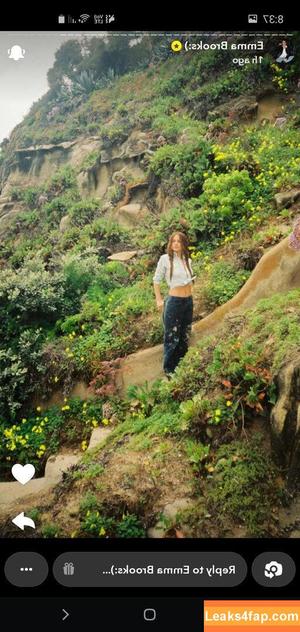 Emma Brooks photo #1006