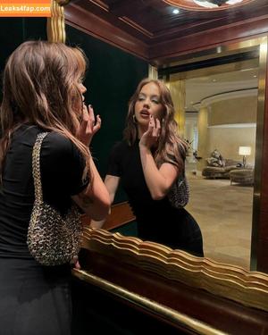 Emma Brooks photo #1119