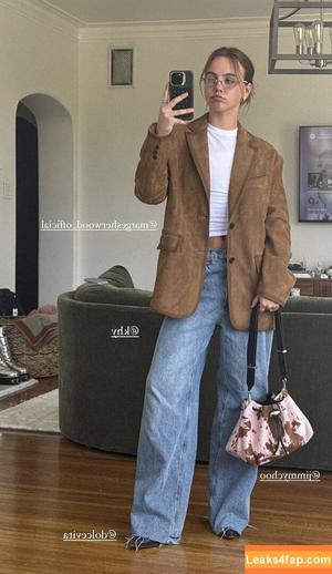 Emma Brooks photo #1172