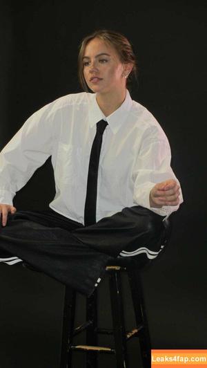 Emma Brooks photo #1271