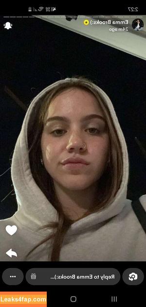 Emma Brooks photo #1282