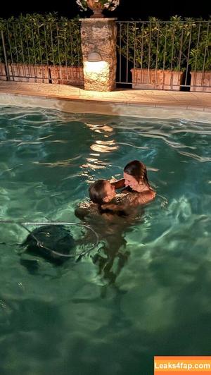 Emma Brooks photo #1328