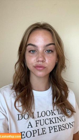 Emma Brooks photo #1426