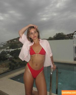 Emma Brooks photo #1459