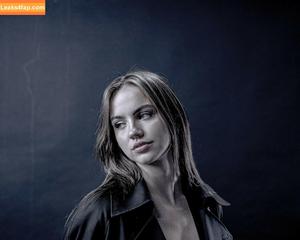 Emma Brooks photo #1473