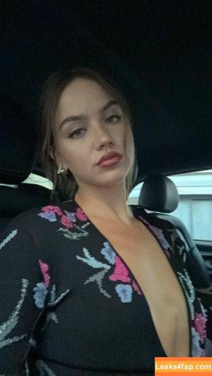 Emma Brooks photo #1613