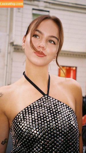 Emma Brooks photo #1622