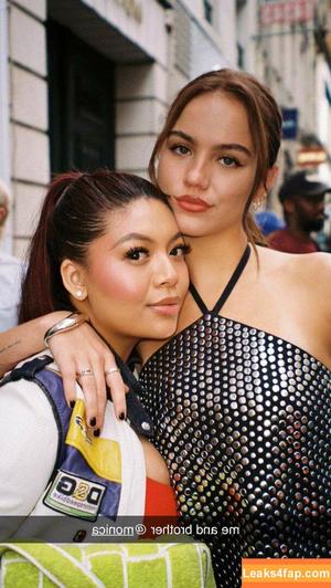 Emma Brooks photo #1623