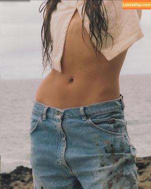 Emma Brooks photo #1675