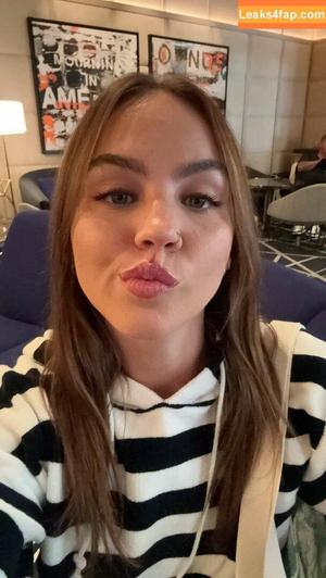 Emma Brooks photo #1763