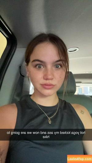 Emma Brooks photo #1766