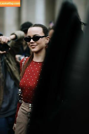 Emma Brooks photo #1769