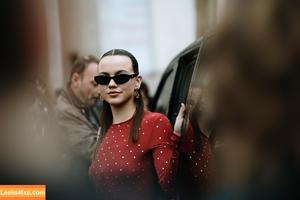 Emma Brooks photo #1770