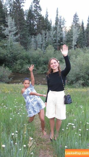 Emma Brooks photo #1783