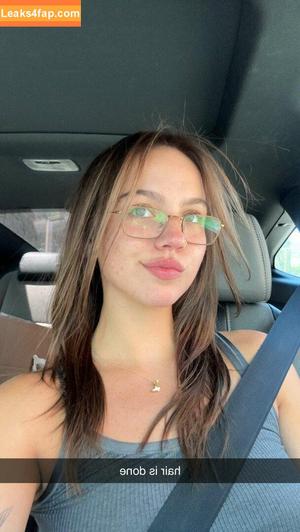 Emma Brooks photo #1831