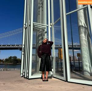 Emma Brooks photo #1948