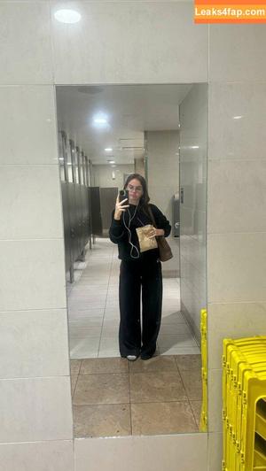 Emma Brooks photo #1998