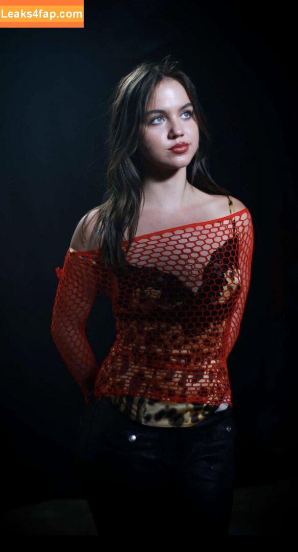 Emma Brooks / emma_brooks / emmabrooks leaked photo photo #2057