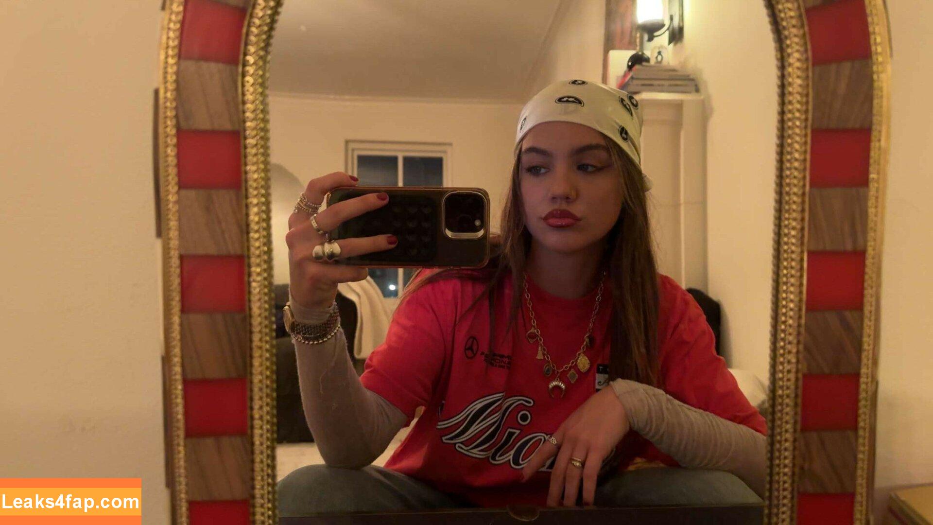 Emma Brooks / emma_brooks / emmabrooks leaked photo photo #2061