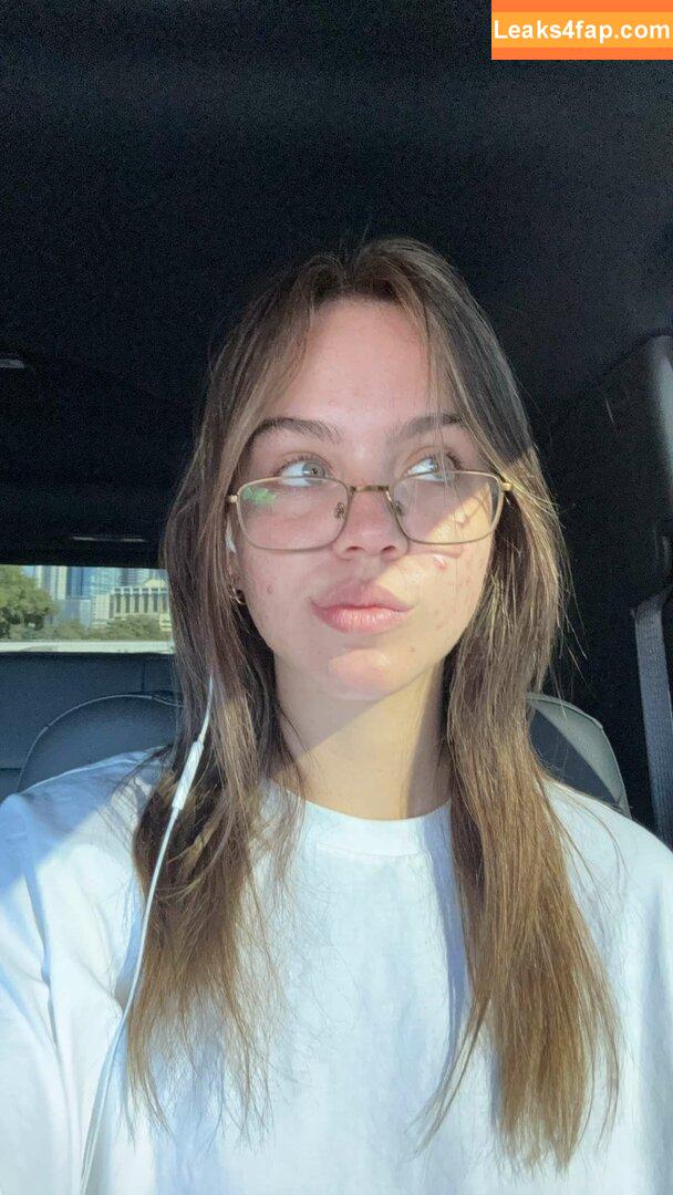 Emma Brooks / emma_brooks / emmabrooks leaked photo photo #2074