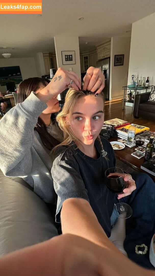 Emma Brooks / emma_brooks / emmabrooks leaked photo photo #2110