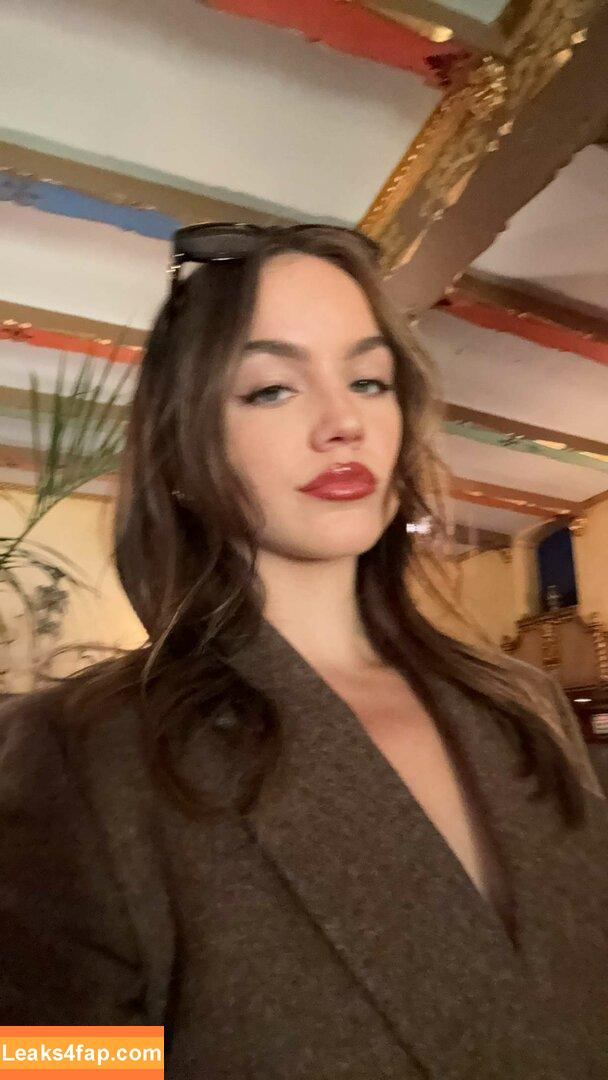 Emma Brooks / emma_brooks / emmabrooks leaked photo photo #2124