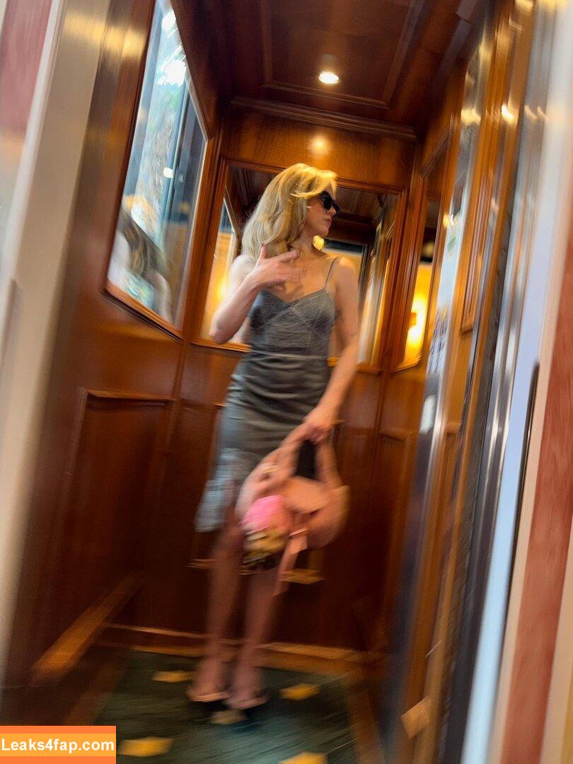 Emma Brooks / emma_brooks / emmabrooks leaked photo photo #2598