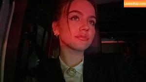 Emma Brooks photo #2010