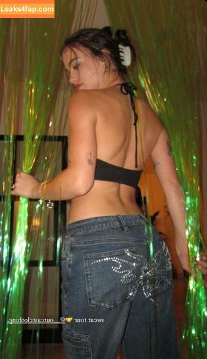 Emma Brooks photo #2045