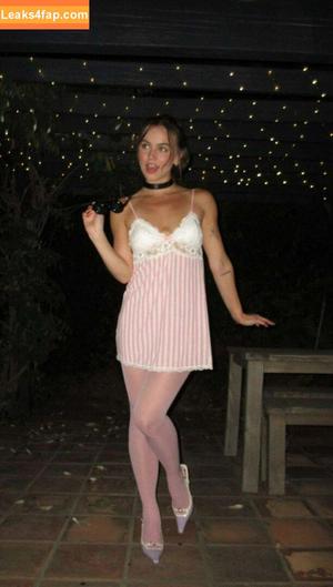 Emma Brooks photo #2086