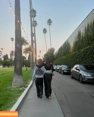 Emma Brooks фото #2147