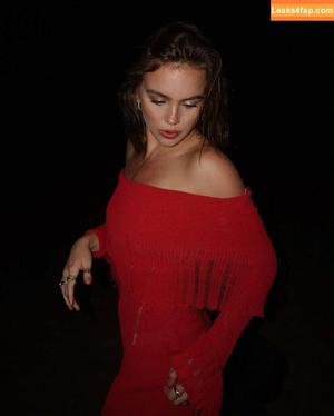 Emma Brooks фото #2355