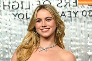 Emma Brooks photo #2616