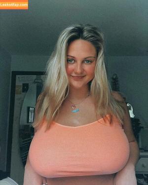 Emma Burzynski фото #0047