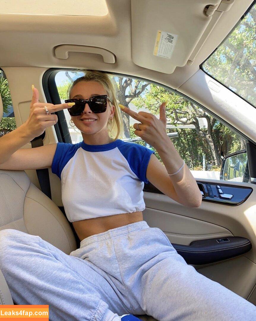 Emma Chamberlain / biancasotelo14 / emmachamberlain leaked photo photo #0009