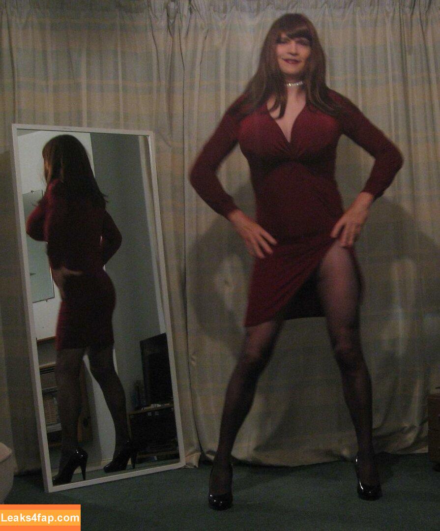 Emma Crossdresser / EmmaCrossdress / emma_crossdresser / https: / ohitsemmarose leaked photo photo #0048