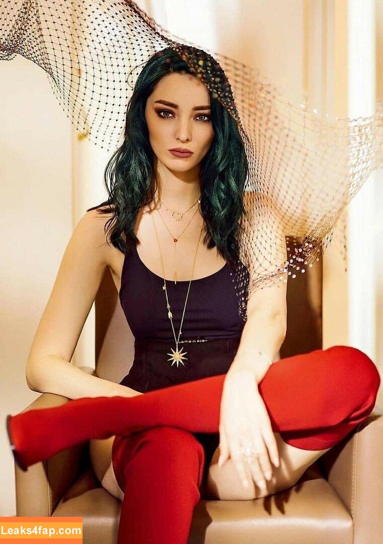 Emma Dumont / emmadumont leaked photo photo #0023