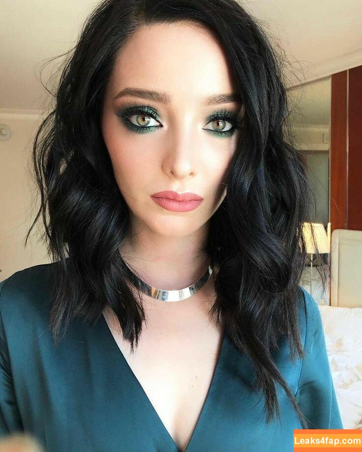 Emma Dumont / emmadumont leaked photo photo #0049