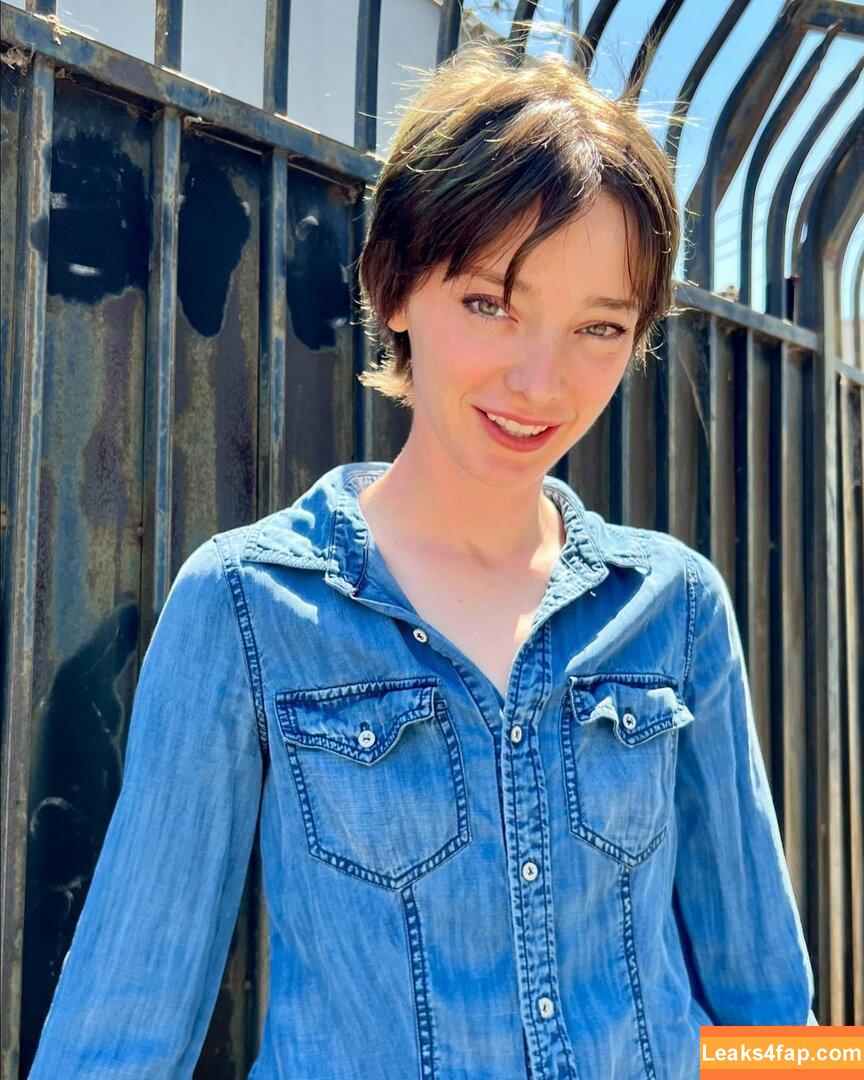 Emma Dumont / emmadumont leaked photo photo #0062