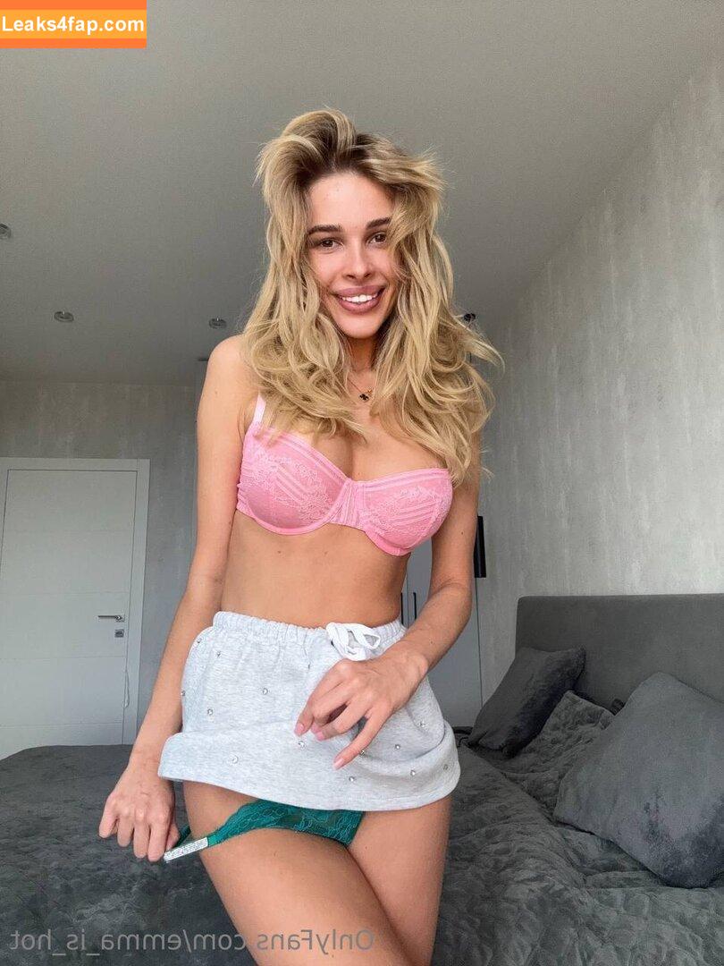 emma_is_hot / emma__is__hott leaked photo photo #0020