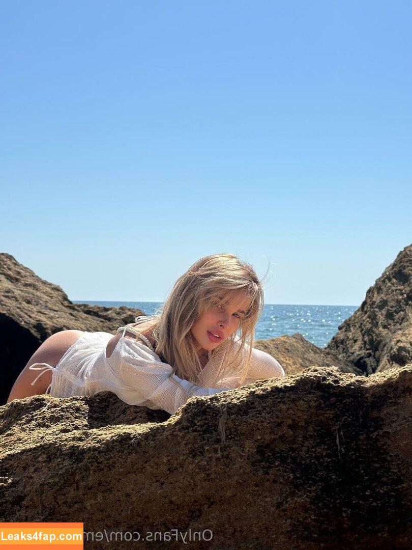 emma_is_hot / emma__is__hott leaked photo photo #0025