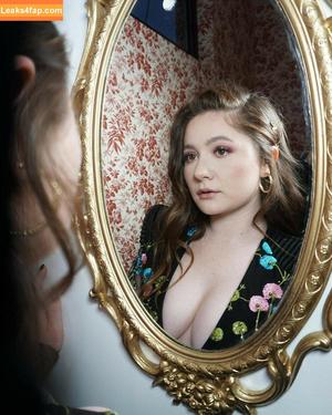 Emma Kenney photo #0068