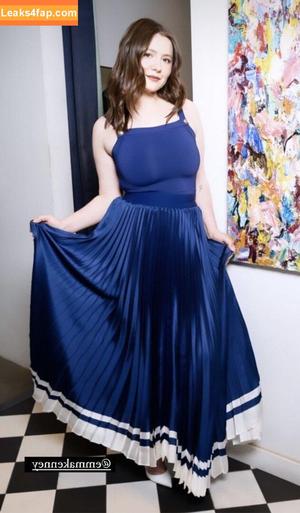 Emma Kenney photo #0242