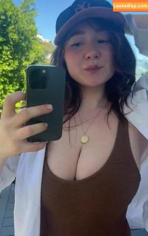 Emma Kenney photo #0302