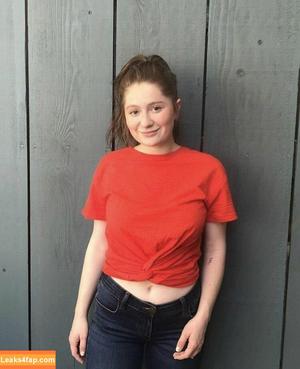 Emma Kenney photo #0344